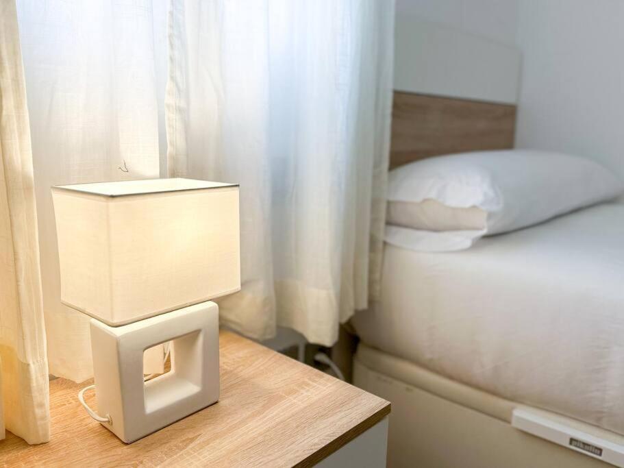 Apartament Cozy 2Bd Flat City Center + Ac Madryt Zewnętrze zdjęcie