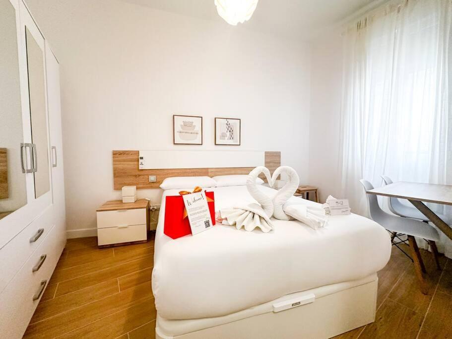 Apartament Cozy 2Bd Flat City Center + Ac Madryt Zewnętrze zdjęcie